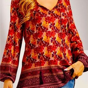 Women's Red Floral Bishop-Sleeve Tunic. Size XL. Brand new. Never worn.